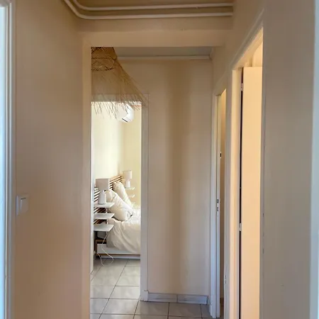 Apartment Cloudy Bay 1 *